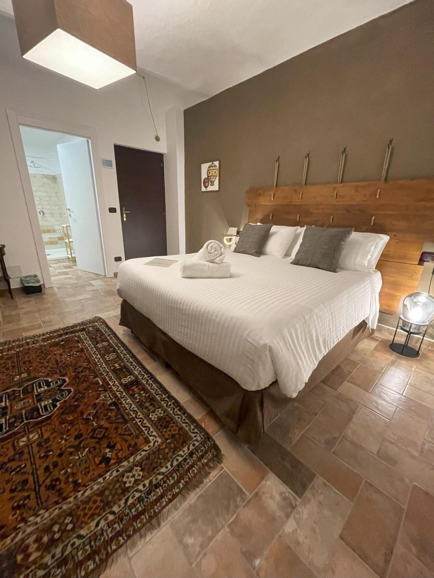Cascina Tre Botti Agliano Terme Exterior foto